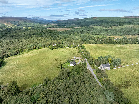 260902 Rosehall Church of Scotland 176