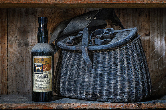 47 - Bottle & Bag