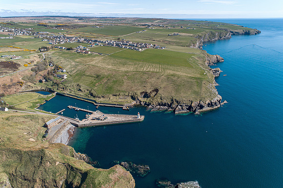 200506 Lybster Harbour 002